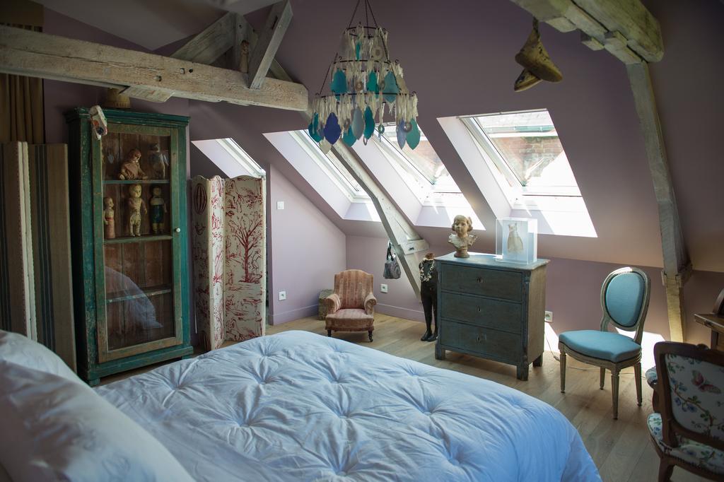 Logis Saint-Leonard Bed & Breakfast Honfleur Room photo